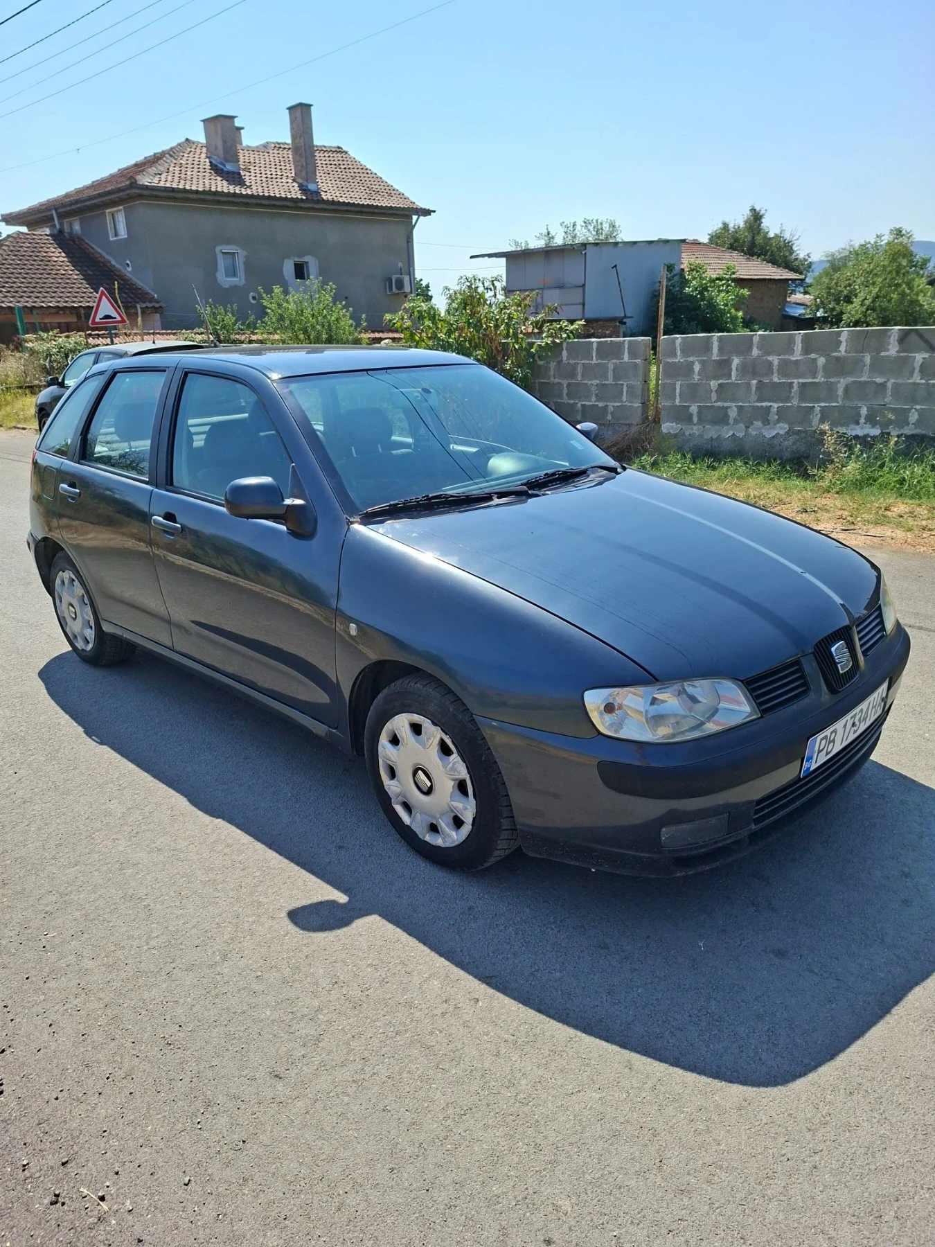 Seat Ibiza 1.4 , снимка 5 - Автомобили и джипове - 55774659