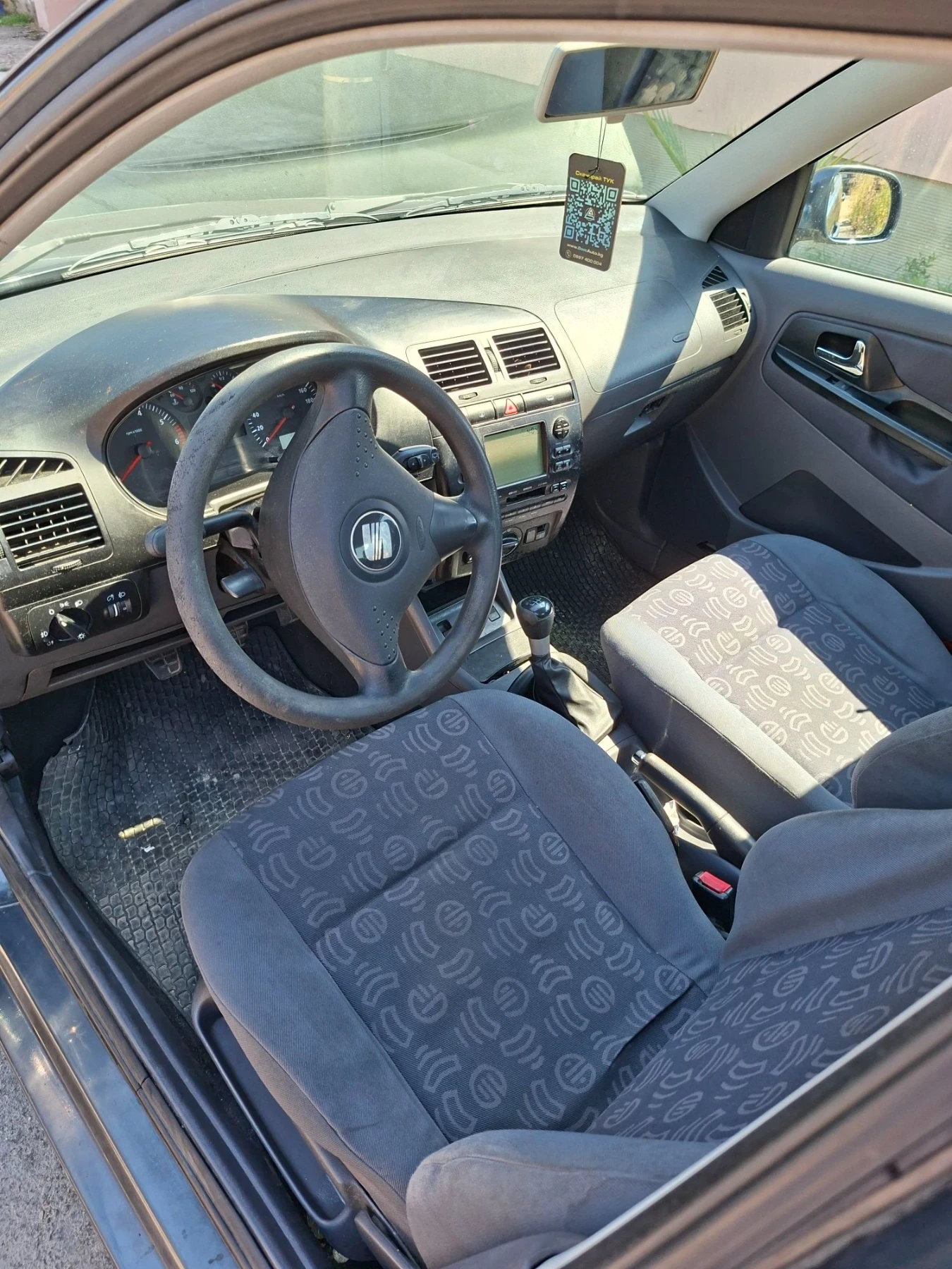 Seat Ibiza 1.4 , снимка 7 - Автомобили и джипове - 55774659