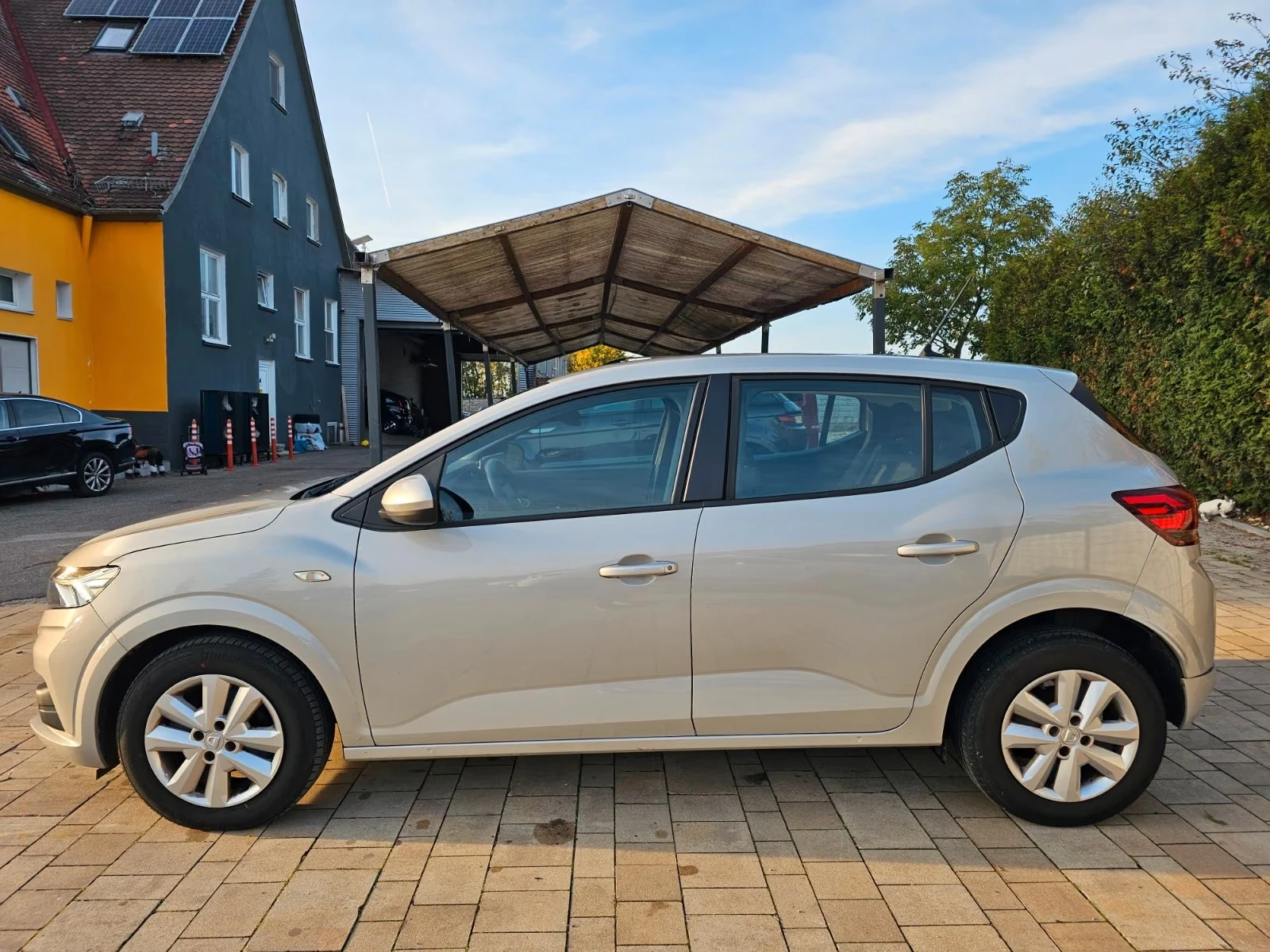 Dacia Sandero III Comfort, снимка 3 - Автомобили и джипове - 56623420