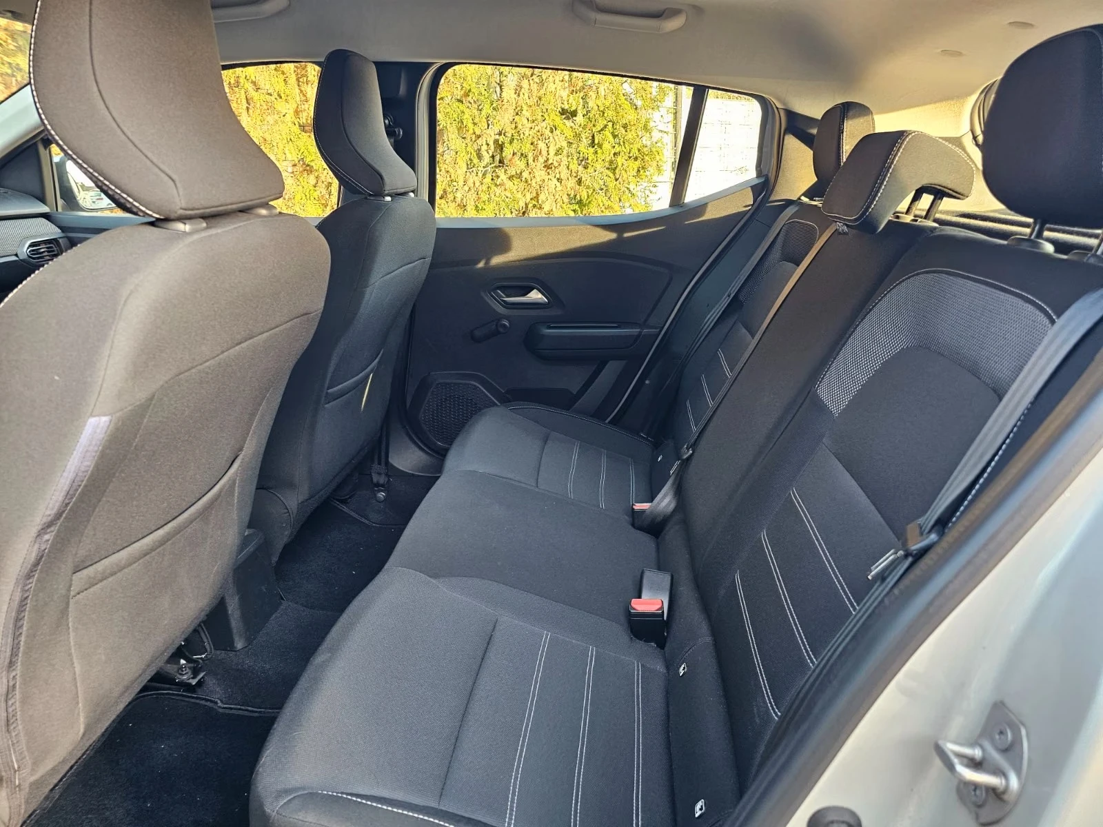 Dacia Sandero III Comfort, снимка 11 - Автомобили и джипове - 56623420