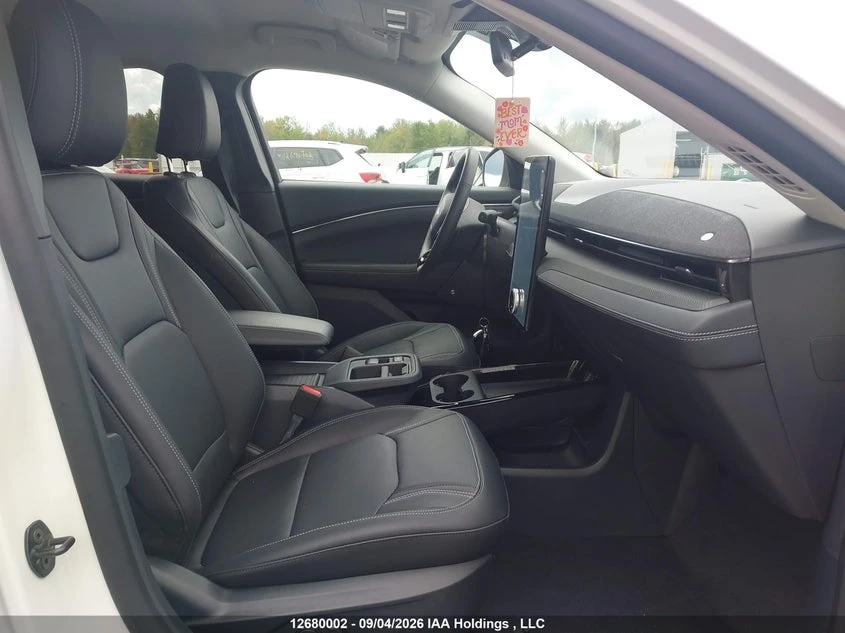 Ford Mustang Mach-E Premium AWD, снимка 5 - Автомобили и джипове - 56630842