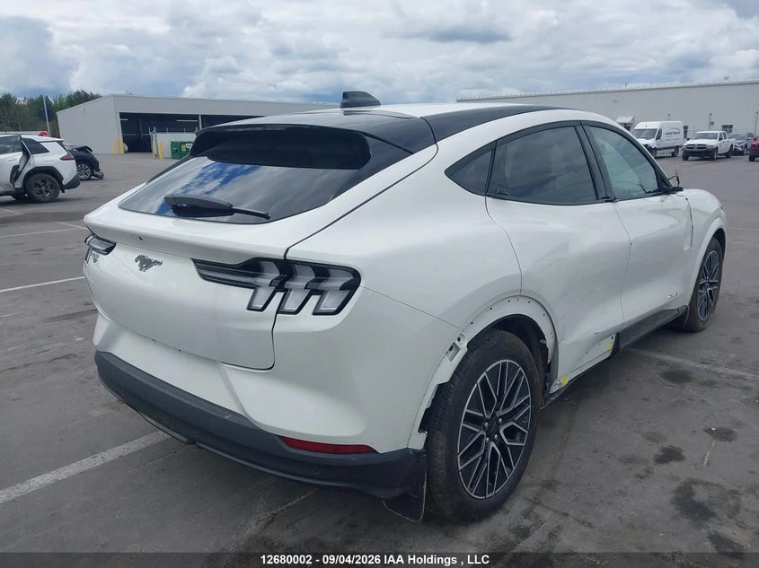 Ford Mustang Mach-E Premium AWD, снимка 4 - Автомобили и джипове - 56630842