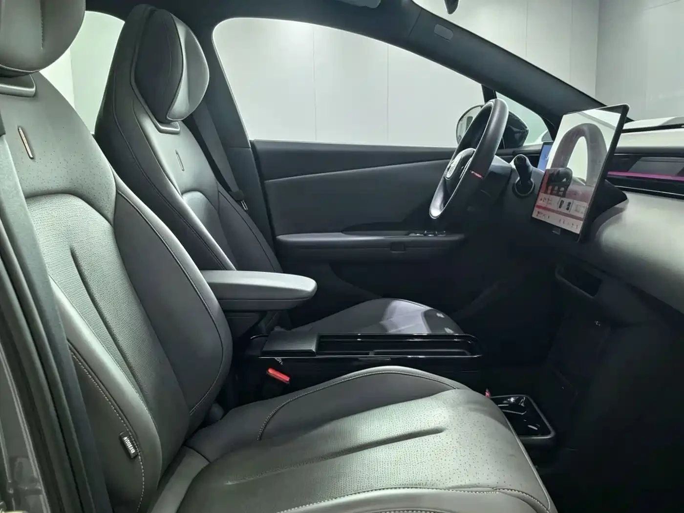 LynkCo 02 2025 530km RWD Max | Mobile.bg � ����������� 10