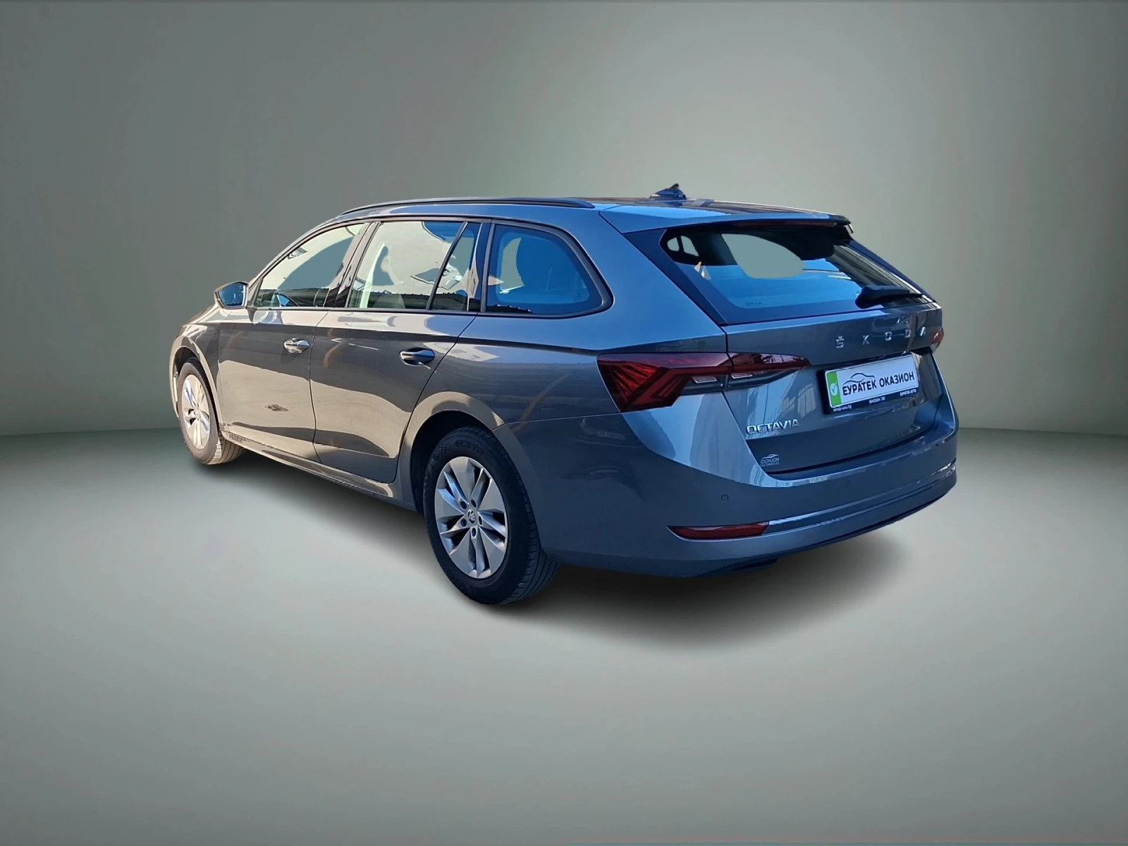 Skoda Octavia Combi Ambition 2.0 TDI, 7DSG / 115hp | Mobile.bg � ����������� 3