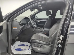 VW Touareg 3.0 V6 TDI / R-lline / 360 КАМЕРИ / ПАНОРАМА /FULL | Auto.bg — изображение 11