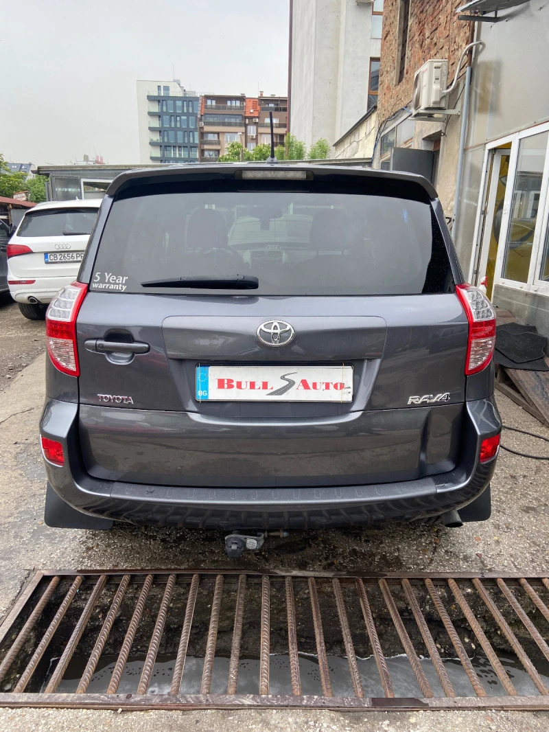 Toyota Rav4 TOYOTA RAV4 2.2 150кс CROSSOVER-FACE LIFT, снимка 5 - Автомобили и джипове - 40783612