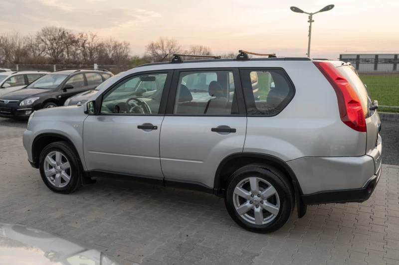 Nissan X-trail 2.0* 4x4* 150кс* , снимка 8 - Автомобили и джипове - 44937239