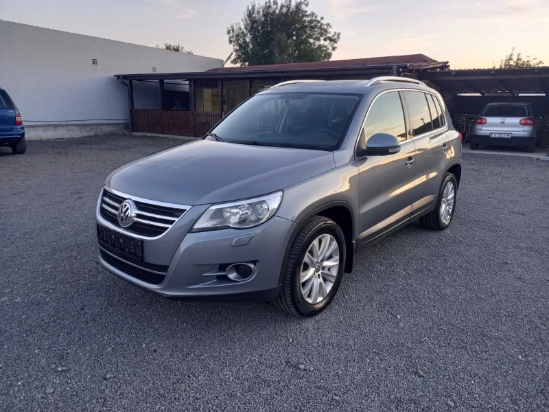 VW Tiguan 2.0 TDI, снимка 8 - Автомобили и джипове - 47463521