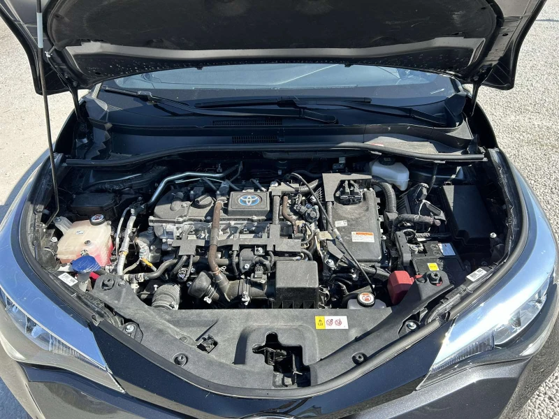 Toyota C-HR 1.8 Hybrid, снимка 8 - Автомобили и джипове - 47967546