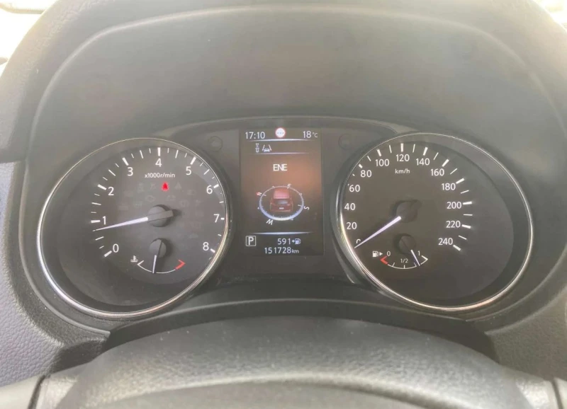 Nissan Qashqai OЧАКВАН ВНОС* 1.2 I* AUTOMATIC* PANORAMA* NAVI* FU, снимка 10 - Автомобили и джипове - 48076465