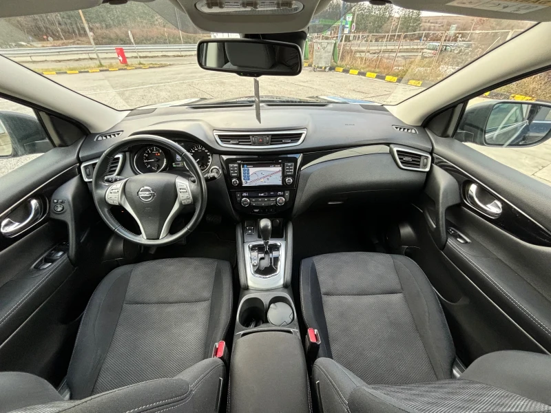 Nissan Qashqai 1.2 DIG-T* N-Connecta* AUTOMATIC* PANORAMA* NAVI* , снимка 11 - Автомобили и джипове - 48076465