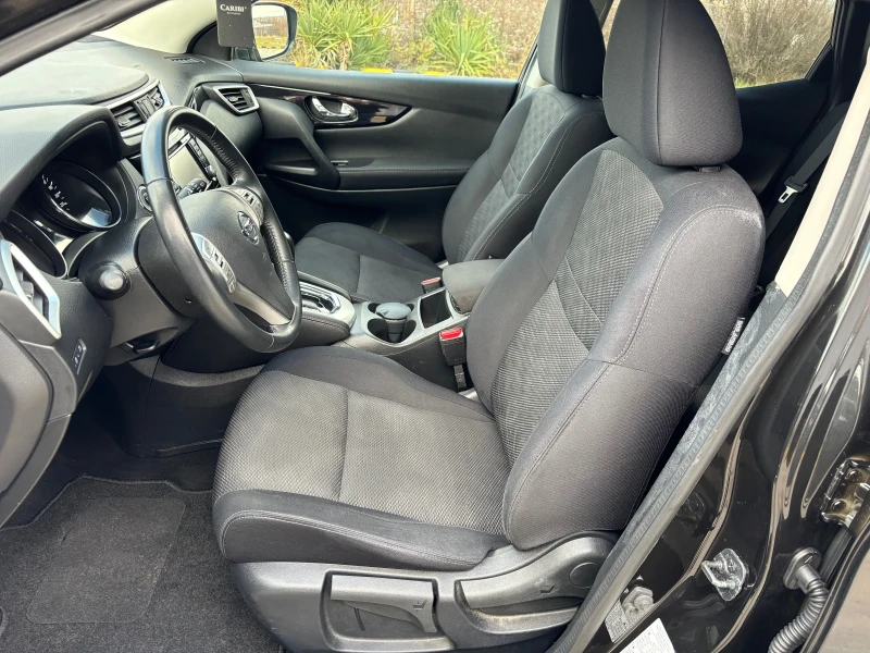 Nissan Qashqai 1.2 DIG-T* N-Connecta* AUTOMATIC* PANORAMA* NAVI* , снимка 8 - Автомобили и джипове - 48076465