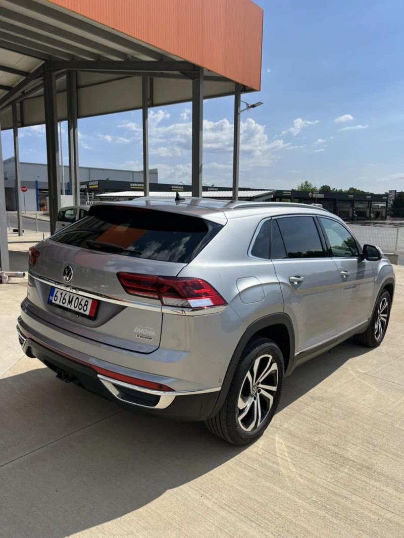 VW Atlas, снимка 8 - Автомобили и джипове - 48502564