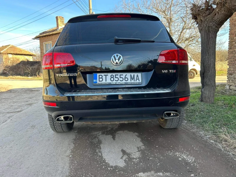 VW Touareg 3.0TDI, снимка 8 - Автомобили и джипове - 48611695