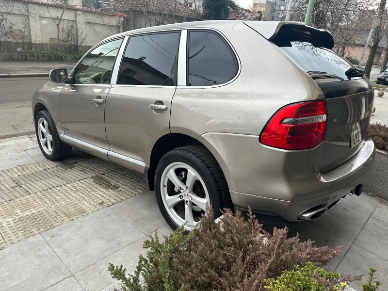 Porsche Cayenne 4.8 , снимка 8 - Автомобили и джипове - 49119647