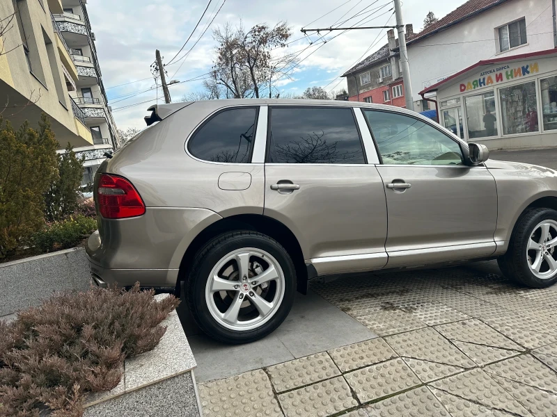 Porsche Cayenne 4.8 , снимка 6 - Автомобили и джипове - 49119647