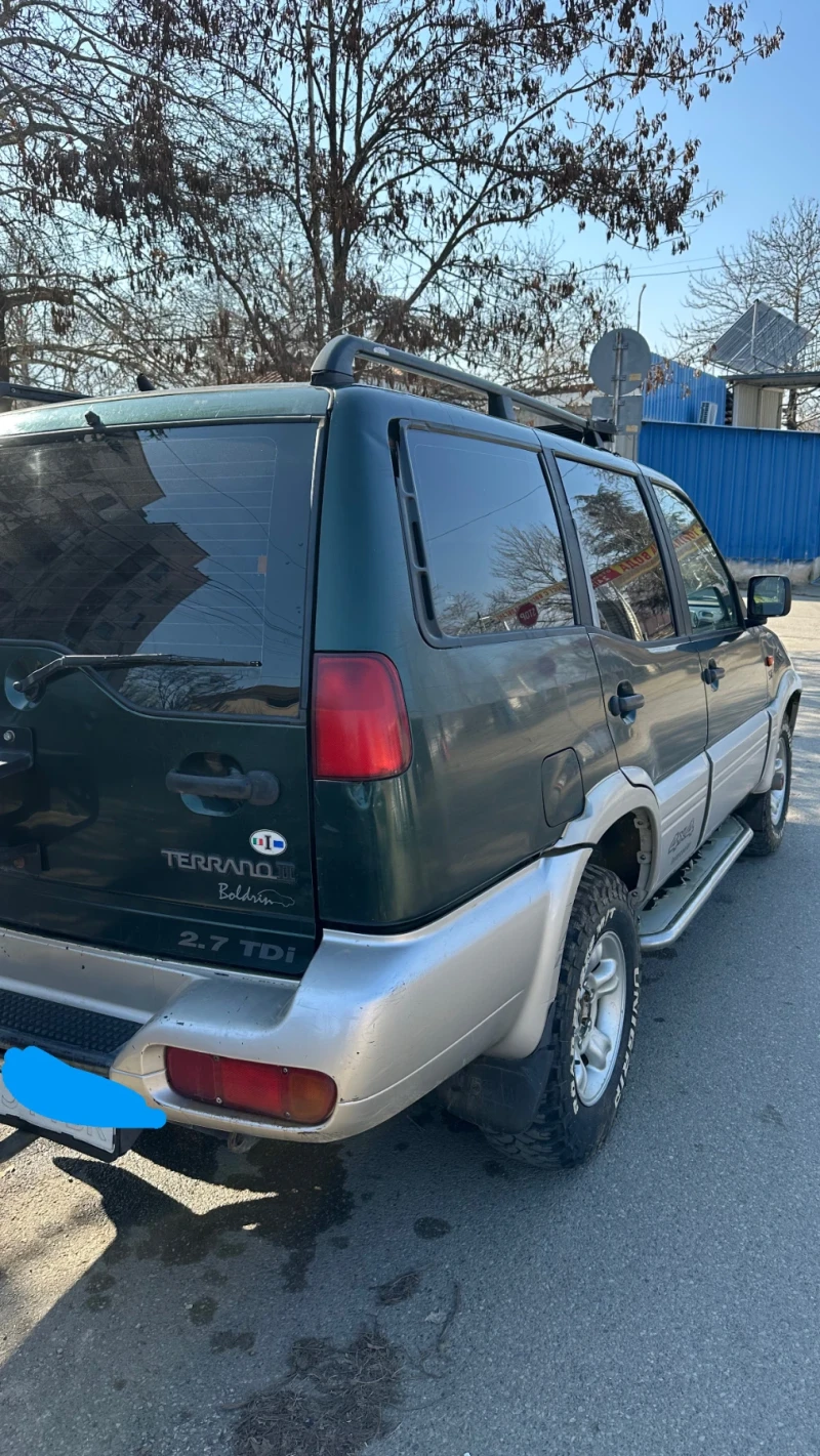 Nissan Terrano, снимка 4 - Автомобили и джипове - 49215589