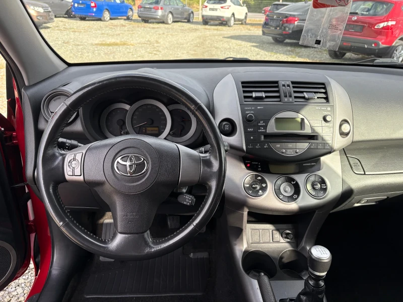 Toyota Rav4 2.2D4D, снимка 9 - Автомобили и джипове - 50051404