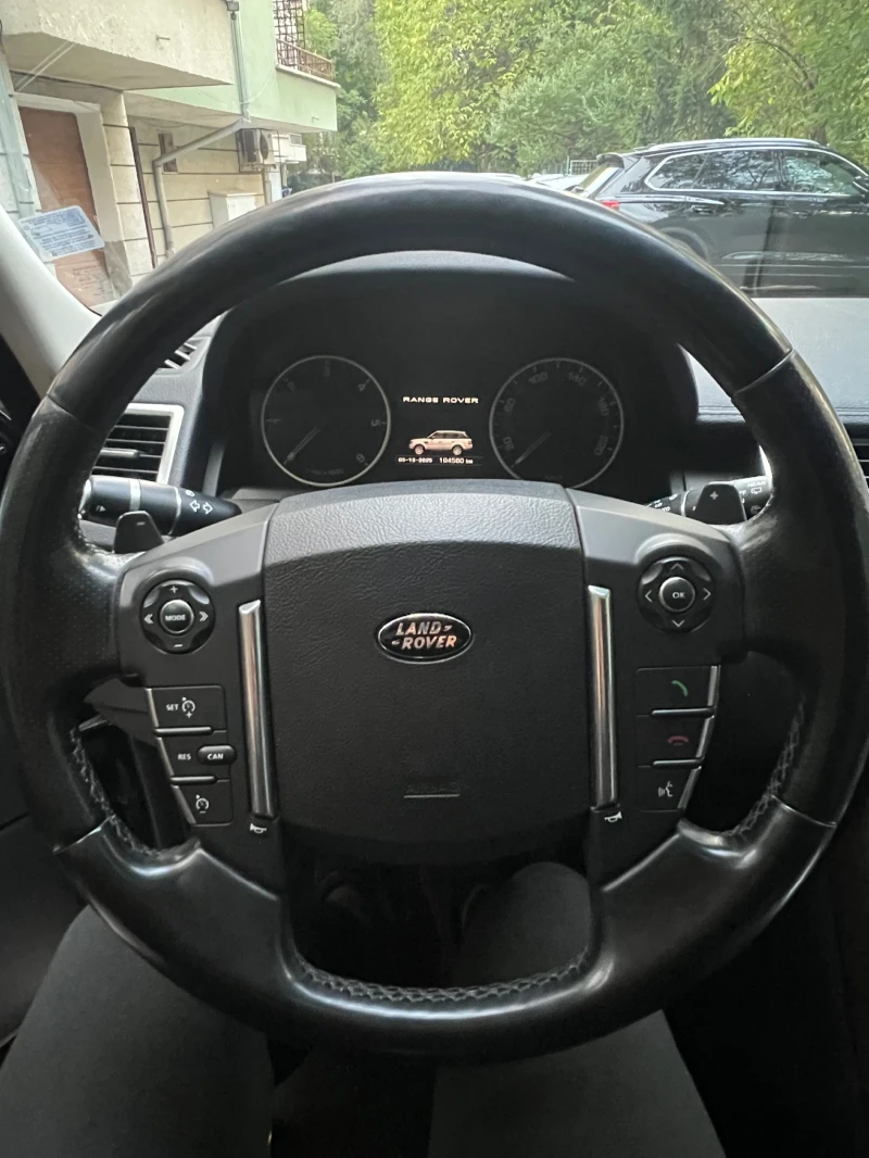 Land Rover Range Rover Sport 3.0 TDV6, снимка 10 - Автомобили и джипове - 52789954