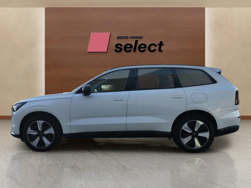Volvo EX90 111 kWh, снимка 9 - Автомобили и джипове - 52870325
