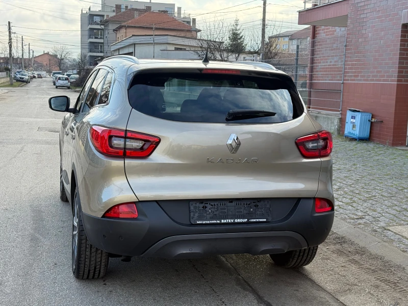 Renault Kadjar BOSE-AVTOMAT-ШВЕЙЦАРИЯ-TOP, снимка 7 - Автомобили и джипове - 52882397