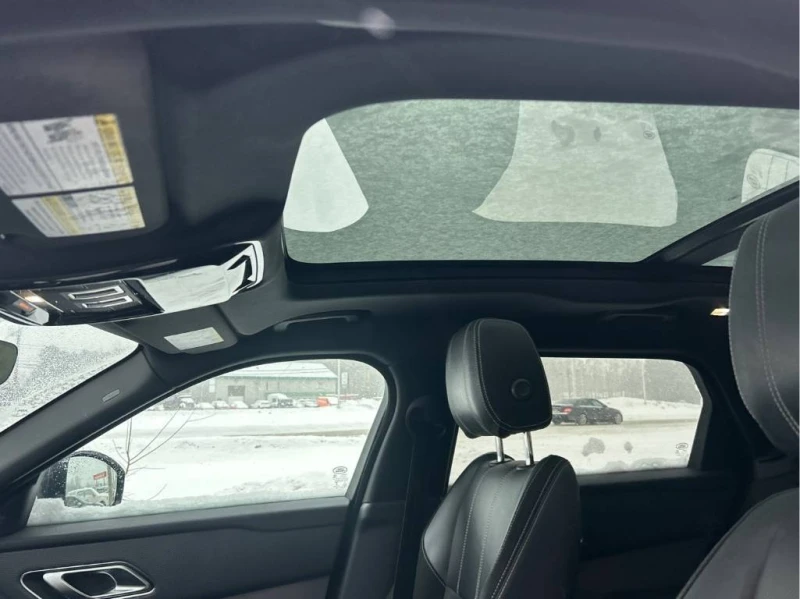 Land Rover Range Rover Velar * P300 R Dynamic SE * CARFAX * ЦЕНА ДО БГ, снимка 10 - Автомобили и джипове - 53249008