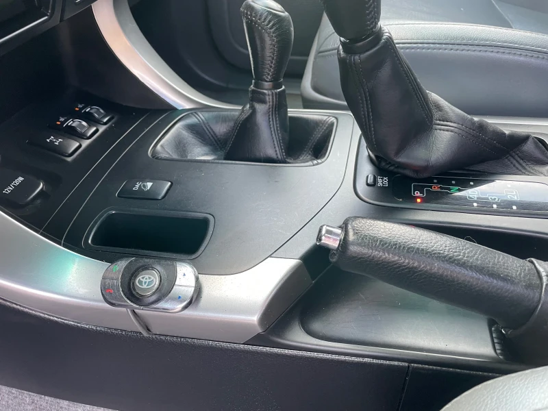 Toyota Land cruiser УНИКАТ* * * КЕМПЕР* * * 166кс* * * КОЖА* * * ФЕЙС, снимка 6 - Автомобили и джипове - 53499706