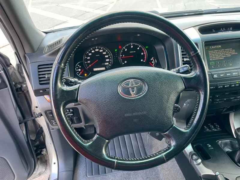 Toyota Land cruiser УНИКАТ* * * КЕМПЕР* * * 166кс* * * КОЖА* * * ФЕЙС, снимка 5 - Автомобили и джипове - 53499706