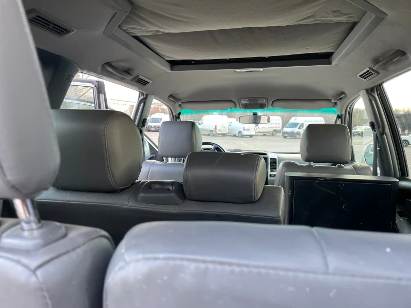 Toyota Land cruiser УНИКАТ* * * КЕМПЕР* * * 166кс* * * КОЖА* * * ФЕЙС, снимка 11 - Автомобили и джипове - 53499706