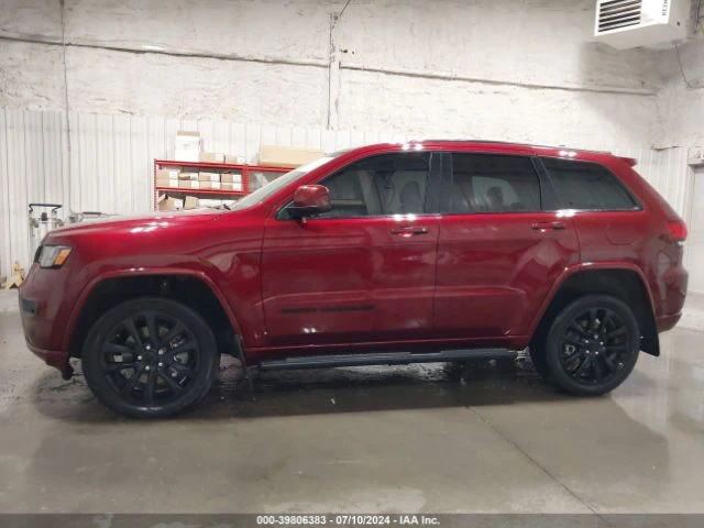 Jeep Grand cherokee LAREDO 4X4, снимка 4 - Автомобили и джипове - 47853050