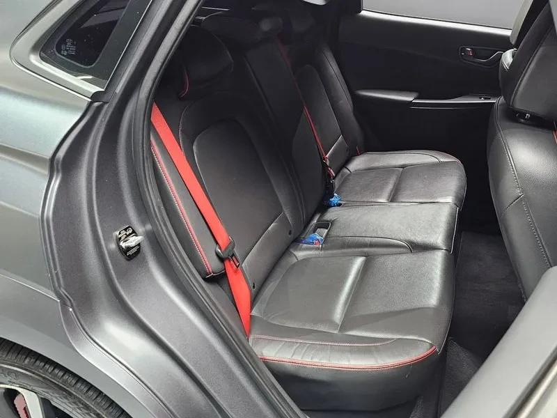 Hyundai Kona 1.6 - САМО 30% АВАНС, снимка 12 - Автомобили и джипове - 56305020
