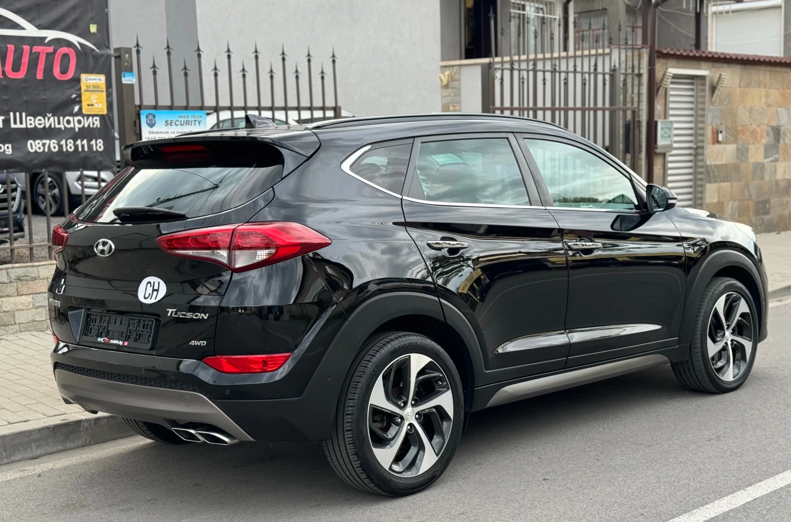 Hyundai Tucson  VERTEX 2.0 CRDI Внос Швейцария - изображение 6