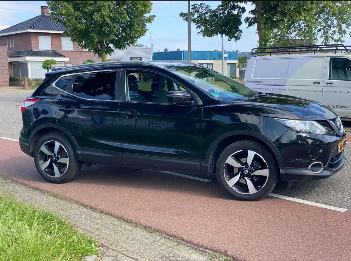 Nissan Qashqai OЧАКВАН ВНОС* 1.2 I* AUTOMATIC* PANORAMA* NAVI* FU - изображение 2