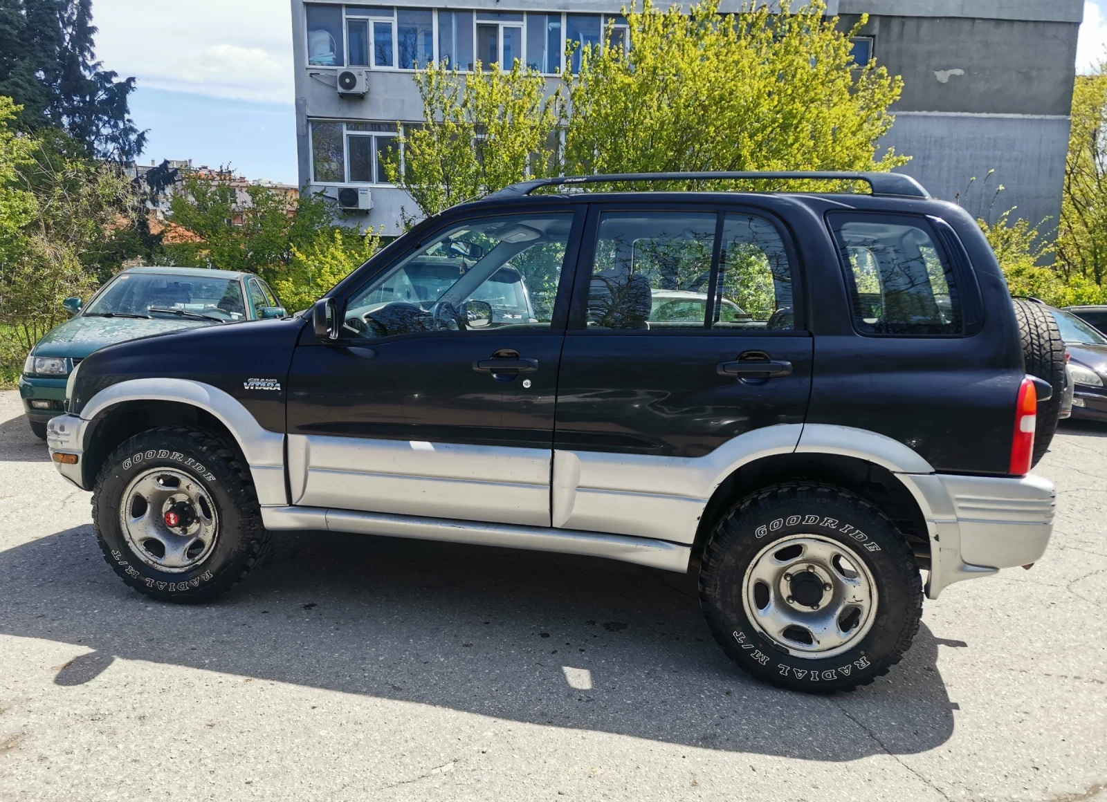 Suzuki Grand vitara 2.5 - изображение 7