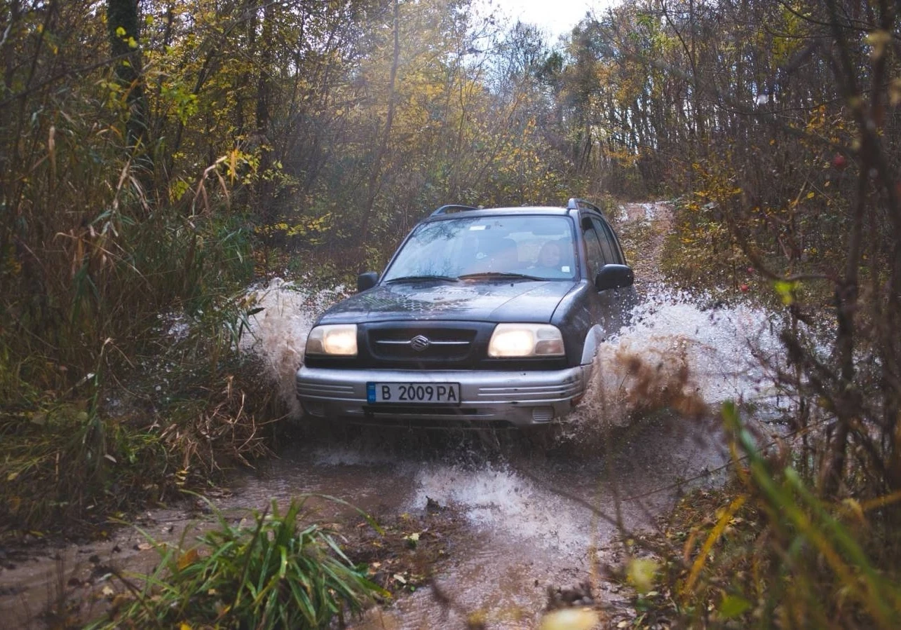 Suzuki Grand vitara 2.5 - изображение 2
