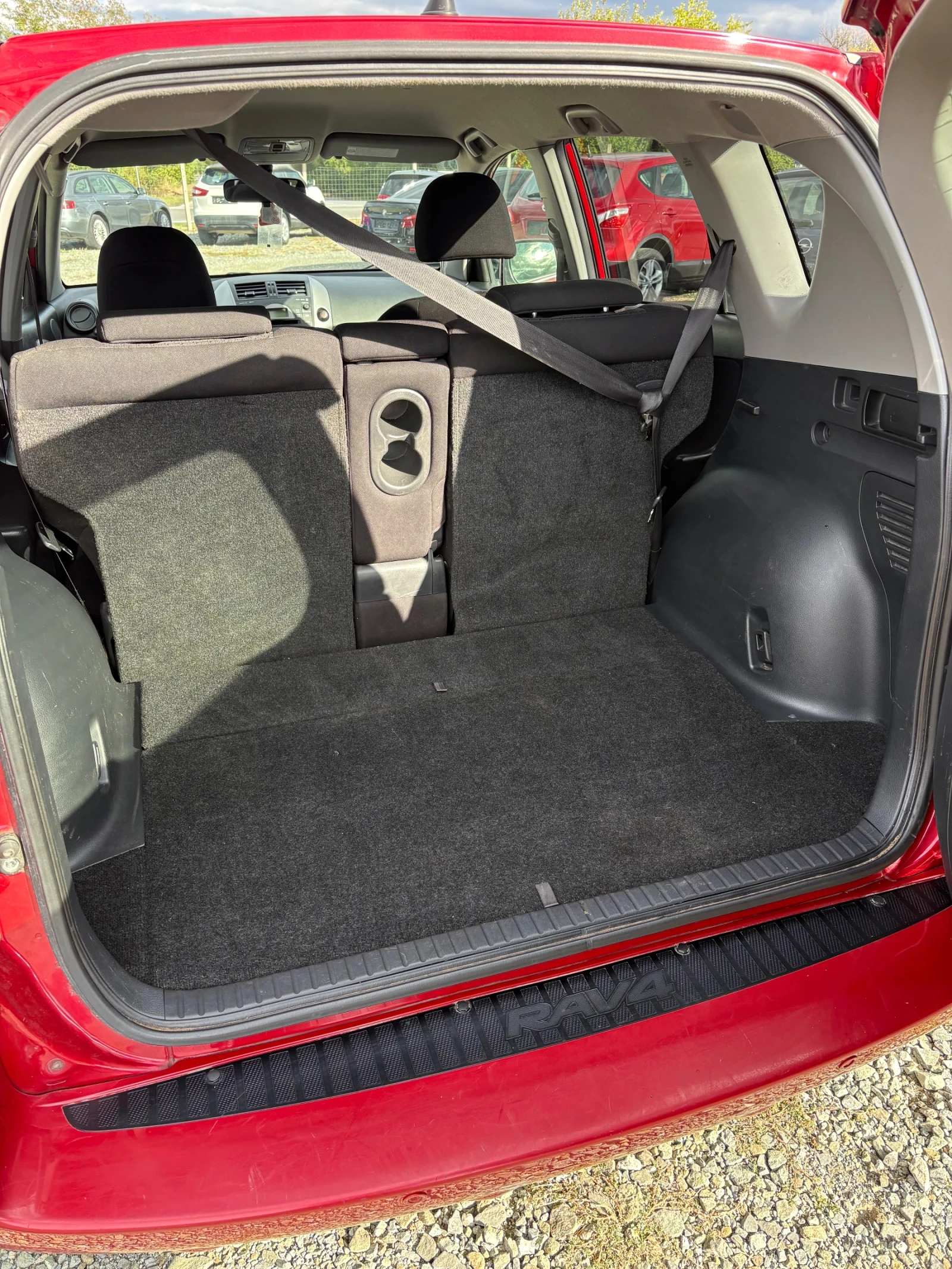 Toyota Rav4 2.2D4D | Mobile.bg   12