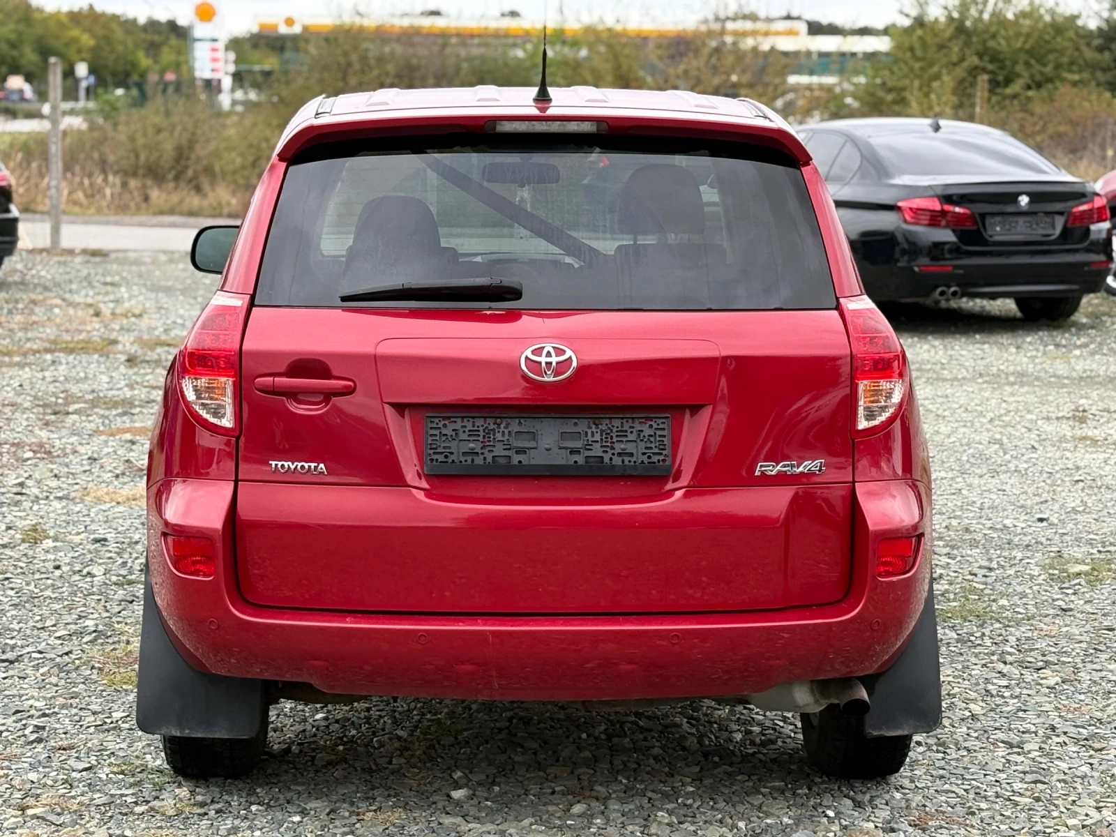 Toyota Rav4 2.2D4D - изображение 4