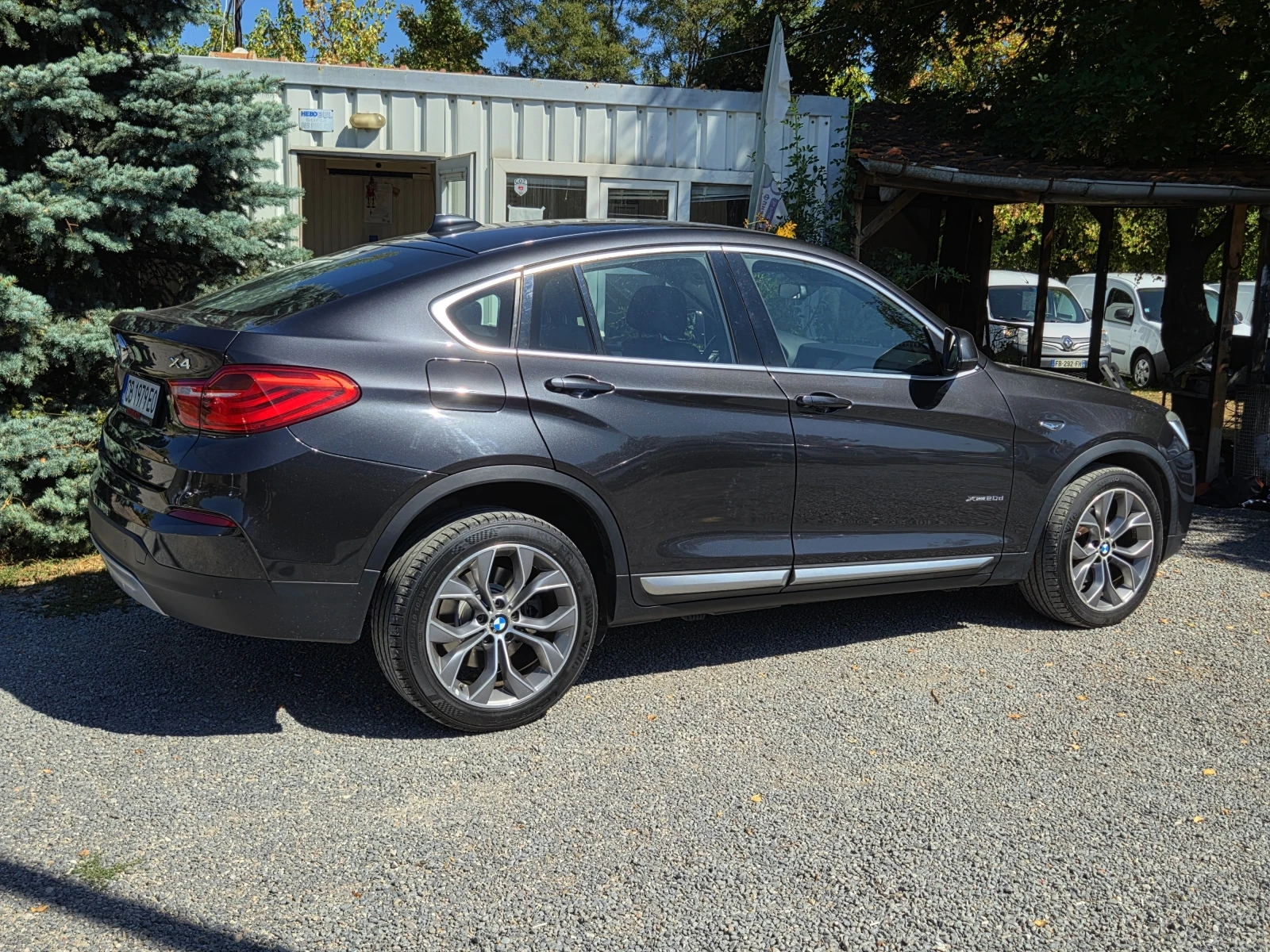 BMW X4 XDrive 20d 190hp XLine - изображение 7