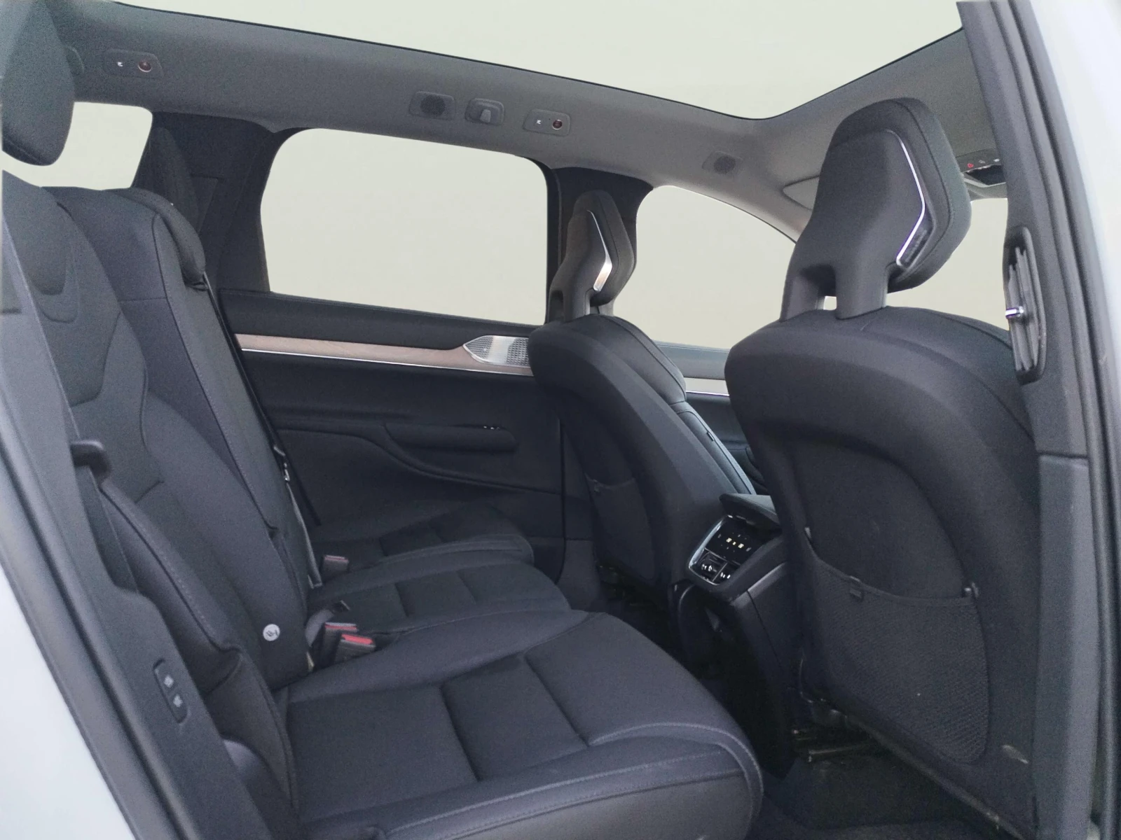 Volvo EX90 111 kWh | Mobile.bg � ����������� 11