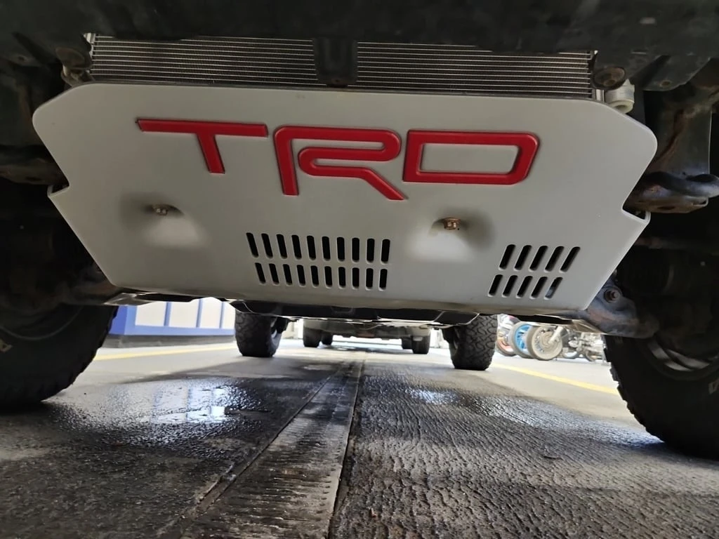 Toyota 4runner * TRD Pro * CARFAX * ��� ������������ ������ | Mobile.bg � ����������� 17