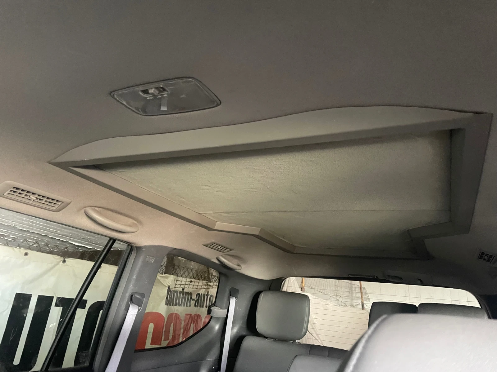 Toyota Land cruiser УНИКАТ* * КЕМПЕР* * 166кс* * КОЖА* * ФЕЙС* 5G tron, снимка 8 - Автомобили и джипове - 53499706