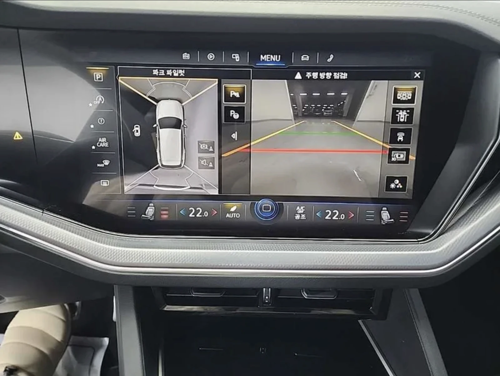 VW Touareg 3.0 V6 TDI / R-lline / 360 КАМЕРИ / ПАНОРАМА /FULL, снимка 10 - Автомобили и джипове - 54856458