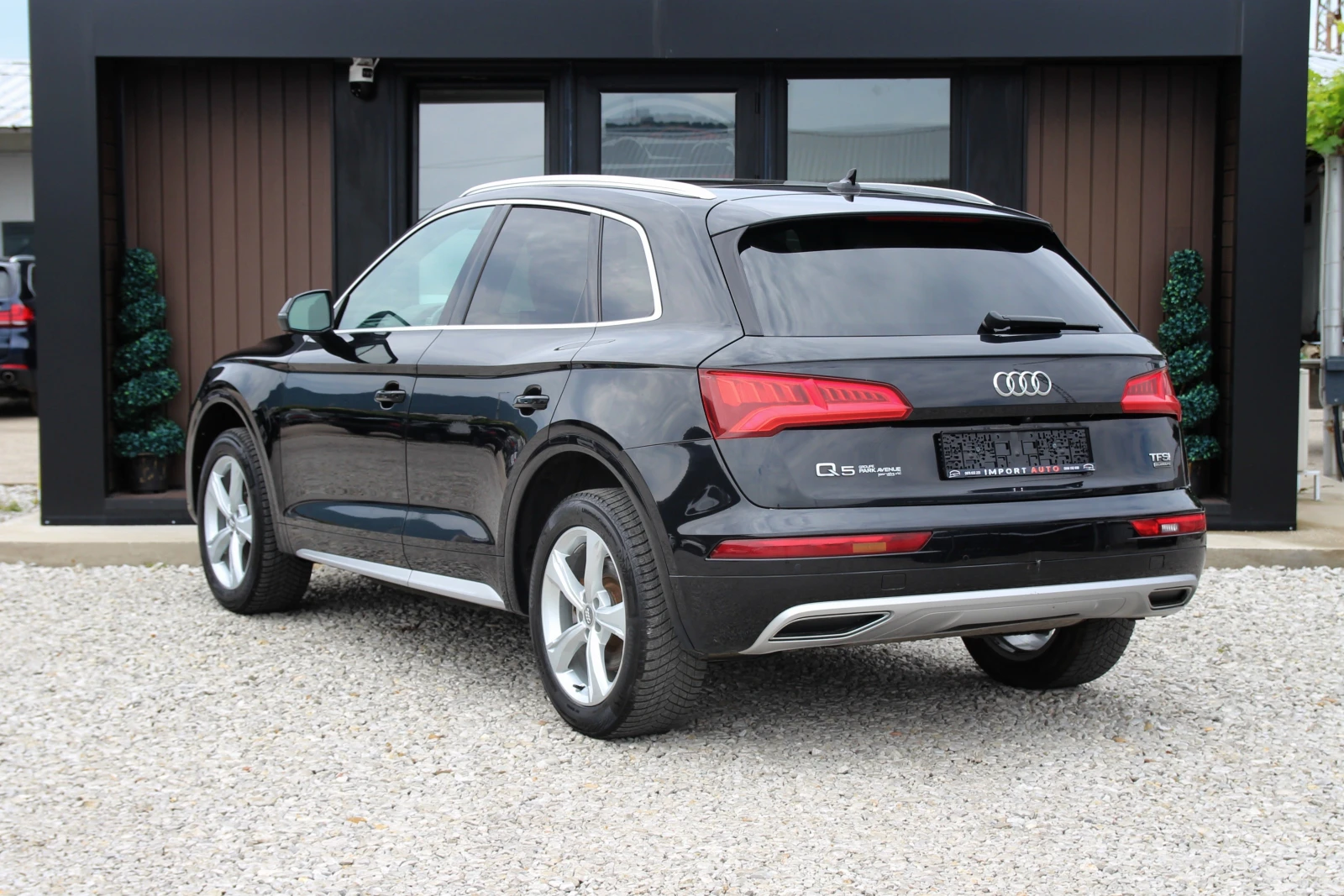 Audi Q5 2.0TFSI* LED* QUATTRO, снимка 4 - Автомобили и джипове - 55135207