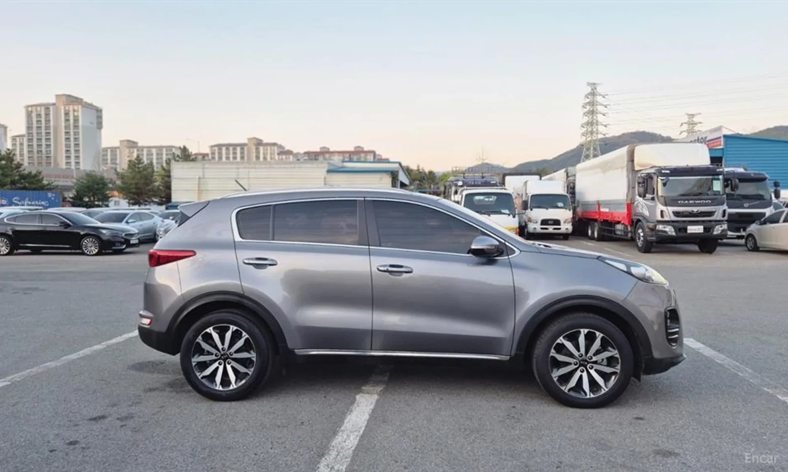 Kia Sportage 80000KM!!!* UNIKAT* TOPOFERTA, снимка 5 - Автомобили и джипове - 55171703