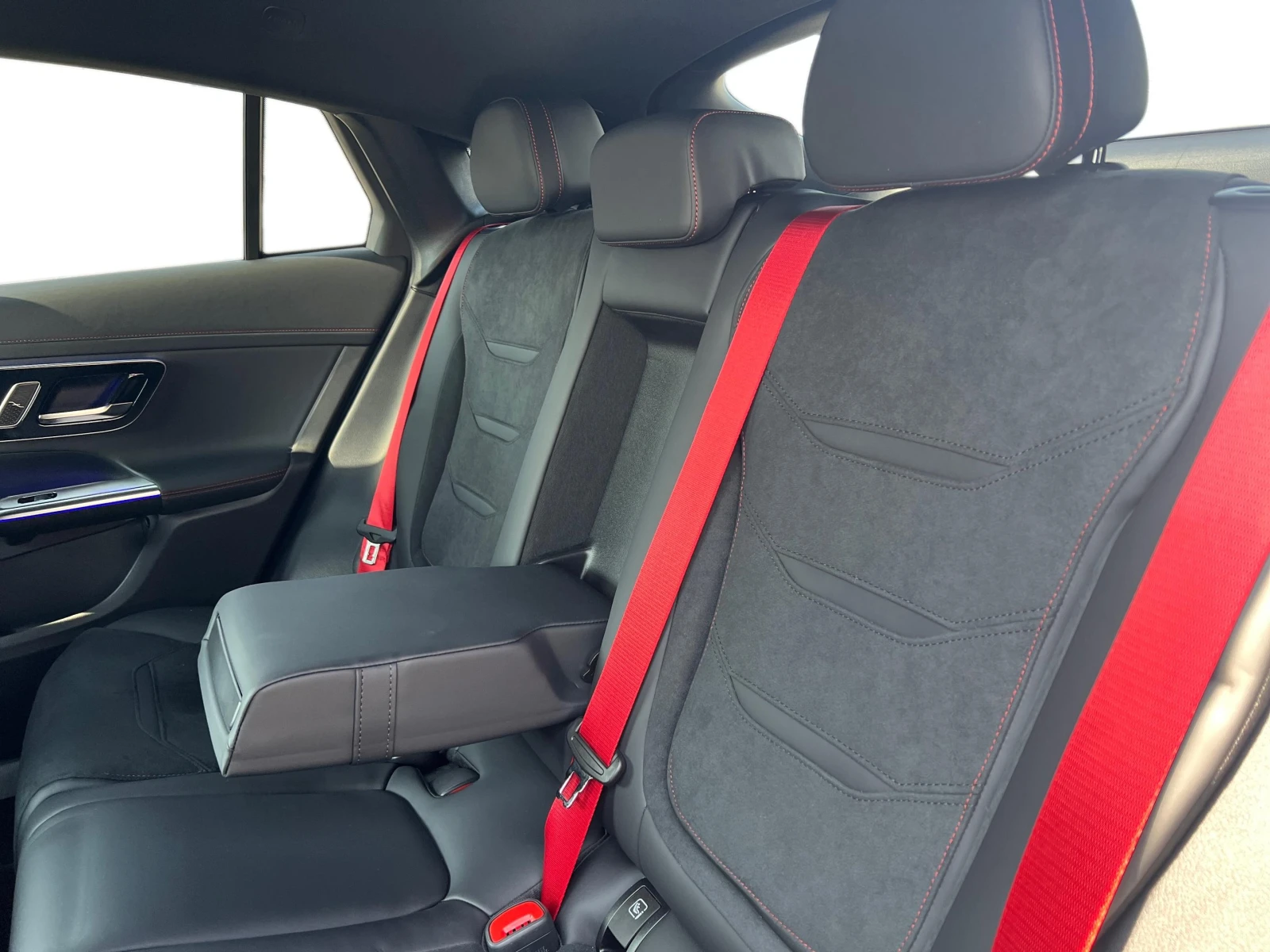 Mercedes-Benz GLC 43 AMG 4MATIC Coupе, снимка 12 - Автомобили и джипове - 55432679