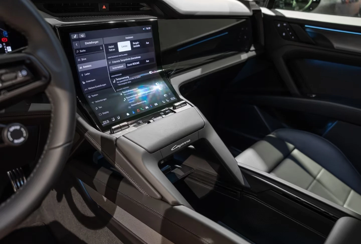 Porsche Cayenne ELECTRIC / BOSE / HUD / 360 / PANO / , снимка 12 - Автомобили и джипове - 55628093