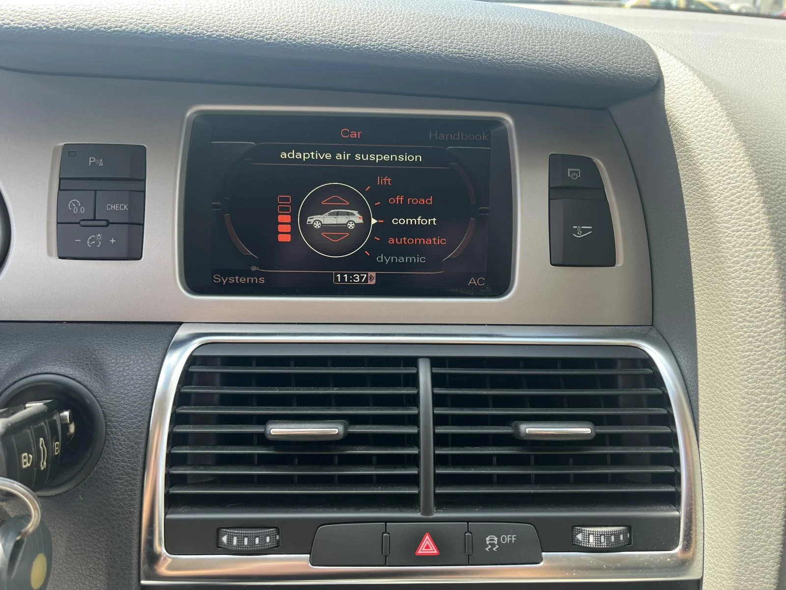 Audi Q7, снимка 9 - Автомобили и джипове - 55665389