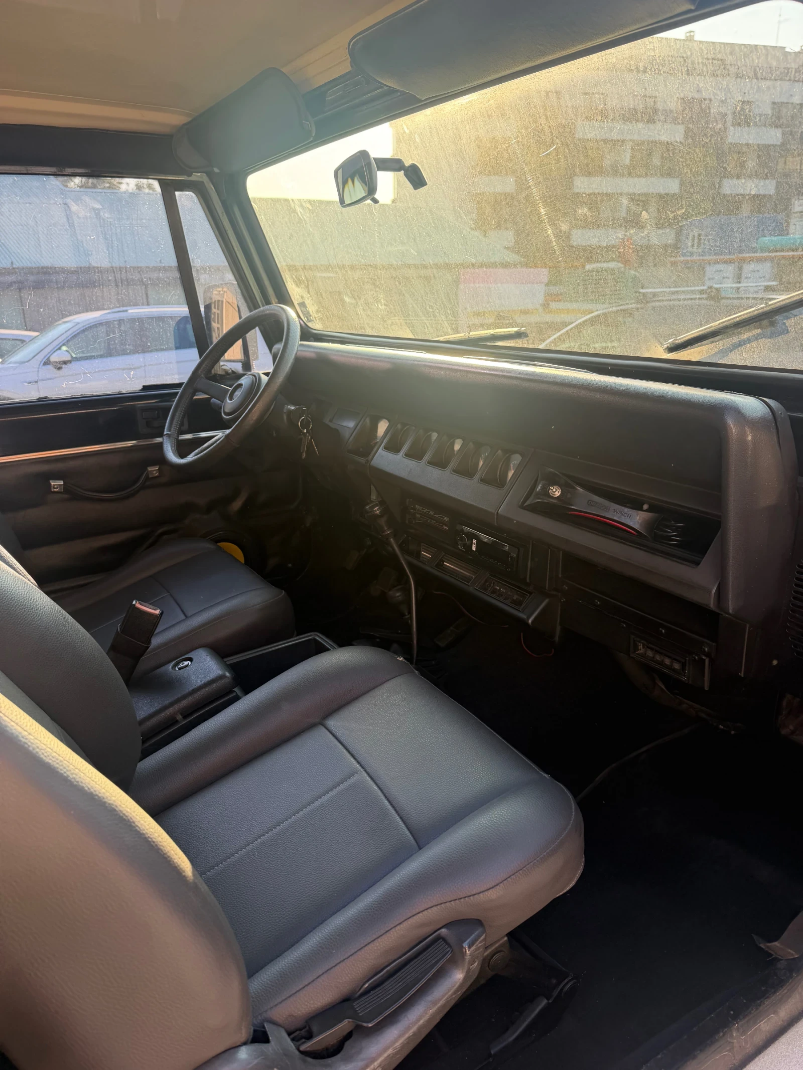 Jeep Wrangler 4.0i, снимка 9 - Автомобили и джипове - 56064821