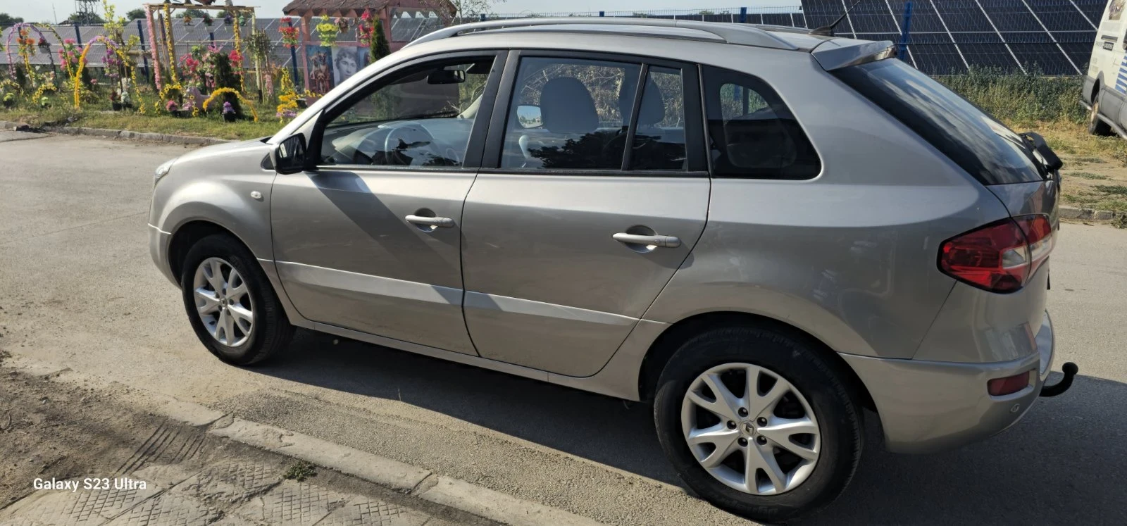 Renault Koleos, снимка 4 - Автомобили и джипове - 56407263