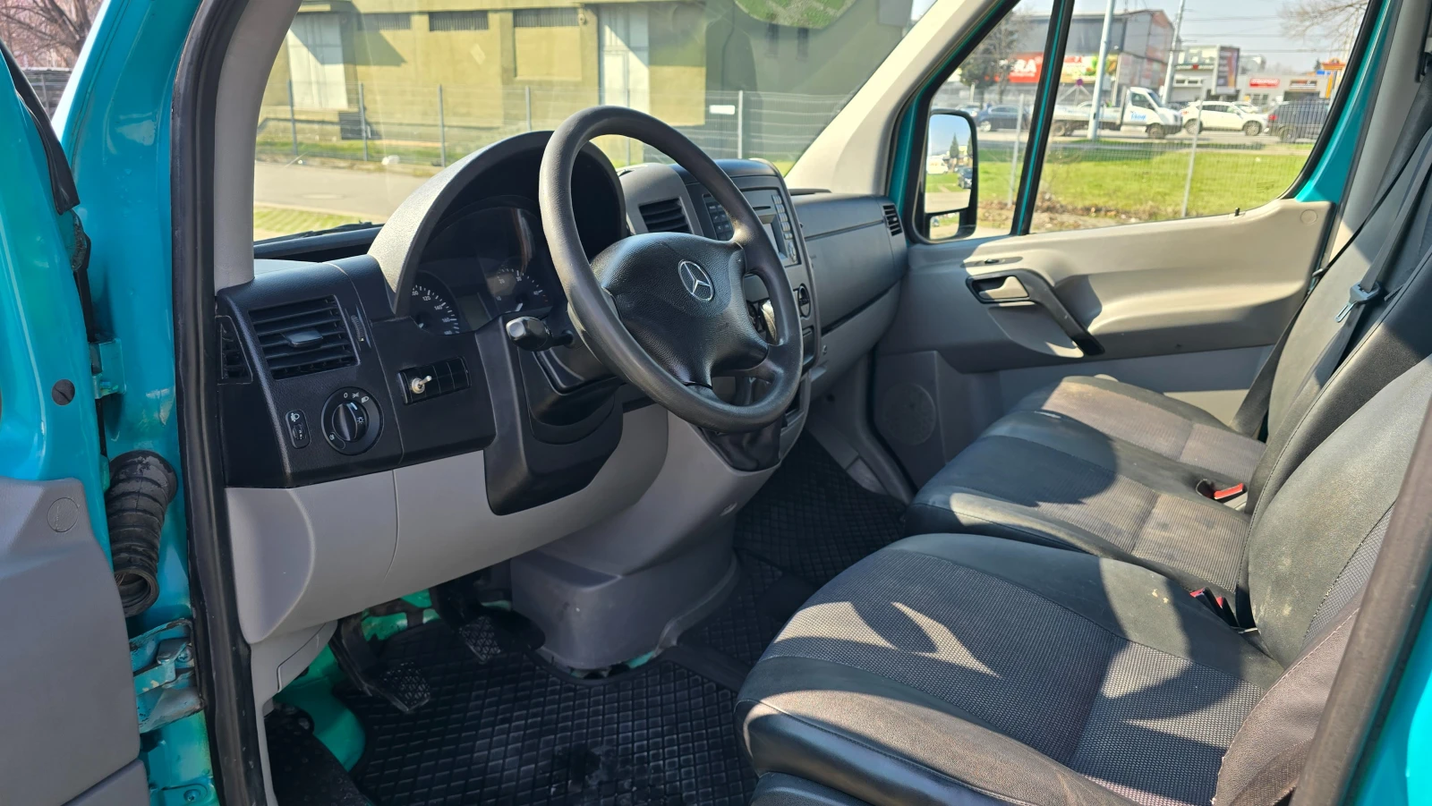 Mercedes-Benz Sprinter 316 Двойна кабина 6+ 1, снимка 9 - Бусове и автобуси - 53780385